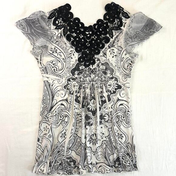 2000s Energe‎ Black White Floral Paisley Top Rhinestones Lace Sz PS Alt Boho - Picture 4 of 4